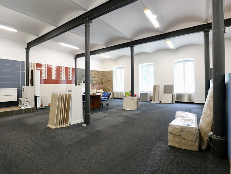Pronájem obchodního prostoru 178 m² - foto 3
