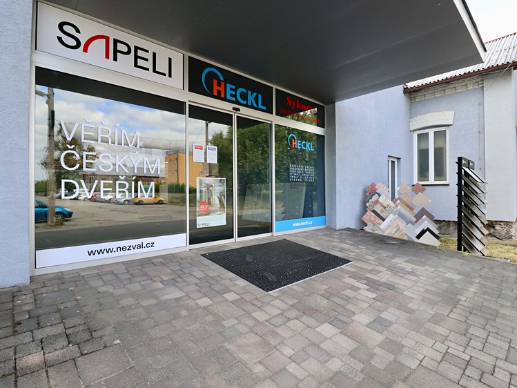 Pronájem obchodního prostoru 746 m² - foto 8