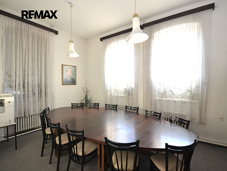 Pronájem kanceláře 57 m² - foto 3