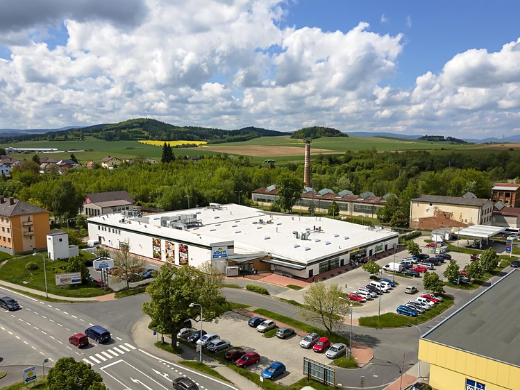 Pronájem obchodního prostoru 58 m² - foto 1
