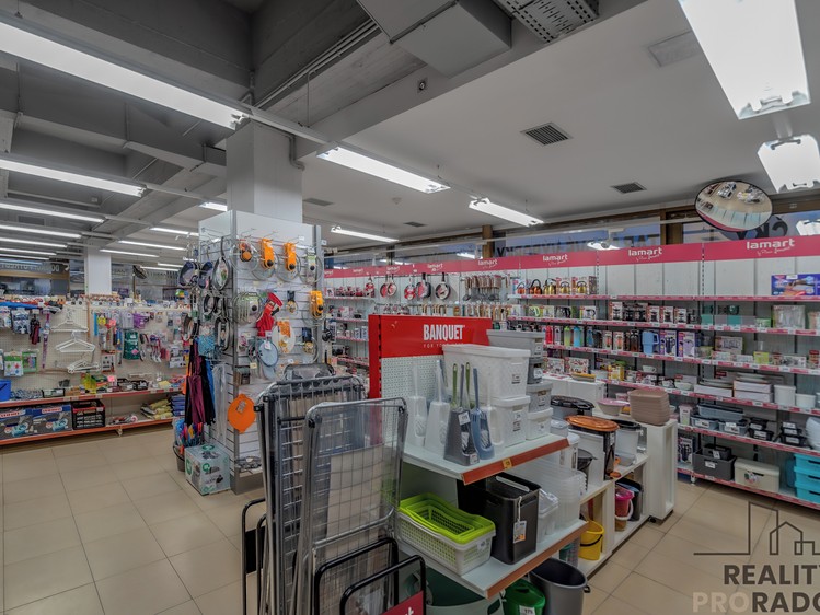 Pronájem obchodního prostoru 180 m² - foto 4