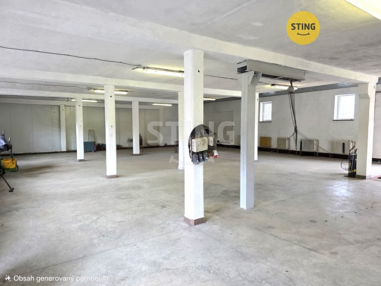 Pronájem výrobní haly, prostoru 316 m² - foto 1