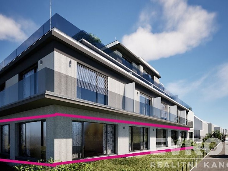 Pronájem kanceláře 102 m² - foto 1
