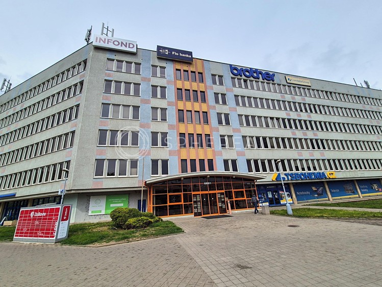 Pronájem kanceláře 259 m² - foto 1
