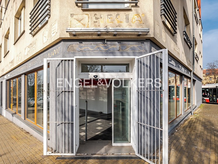 Pronájem obchodního prostoru 418 m² - foto 2