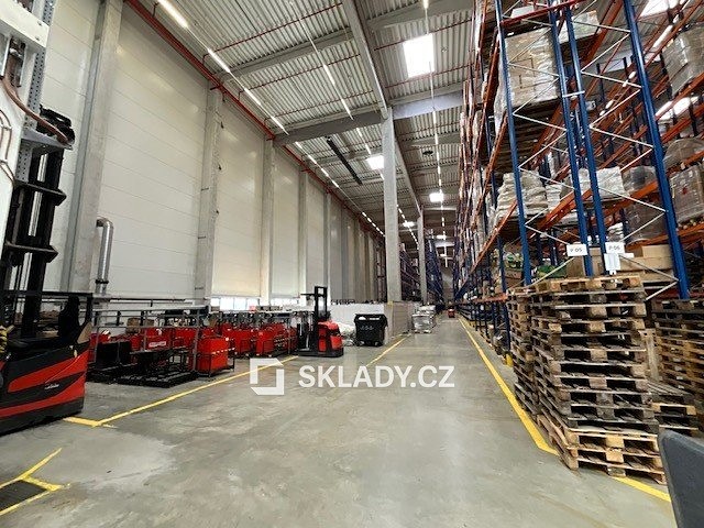 Pronájem skladového prostoru 15 000 m² - foto 5
