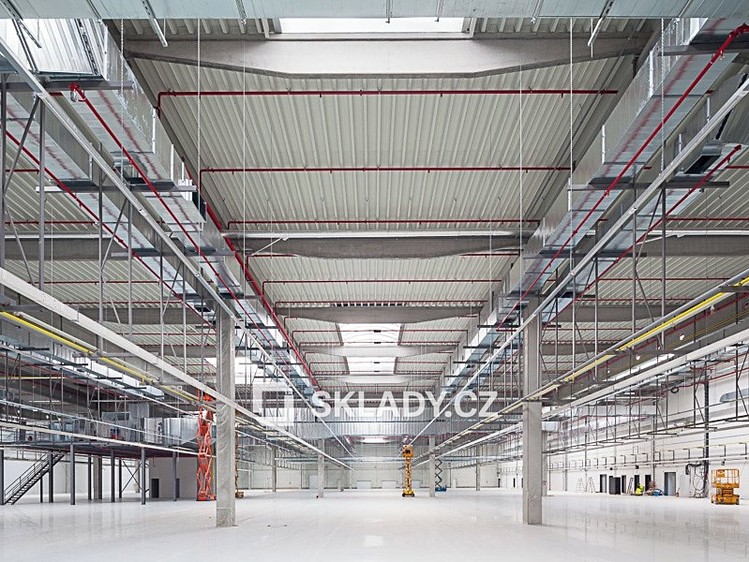 Pronájem skladového prostoru 26 650 m² - foto 1