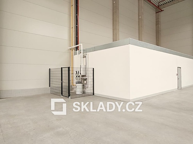 Pronájem skladového prostoru 3 661 m² - foto 8