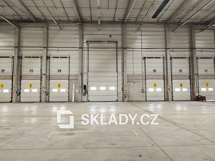 Pronájem skladového prostoru 3 661 m² - foto 7