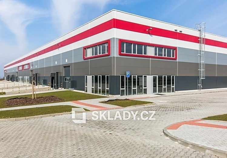 Pronájem skladového prostoru 8 000 m² - foto 3