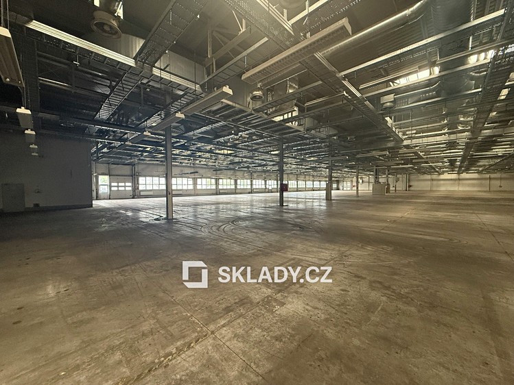 Pronájem skladového prostoru 14 500 m² - foto 8