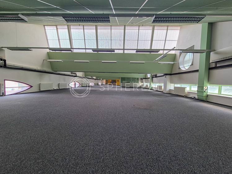 Pronájem kanceláře 2 000 m² - foto 7