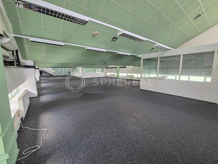 Pronájem kanceláře 2 000 m² - foto 5