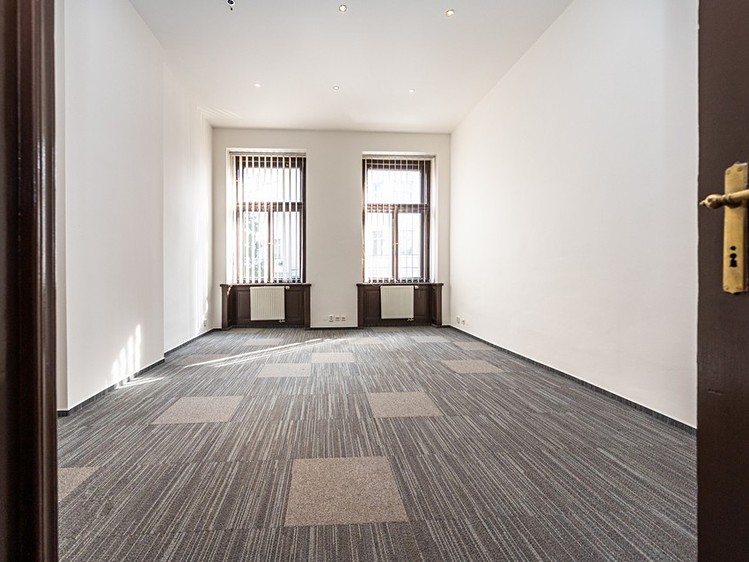 Pronájem kanceláře 212 m² - foto 7