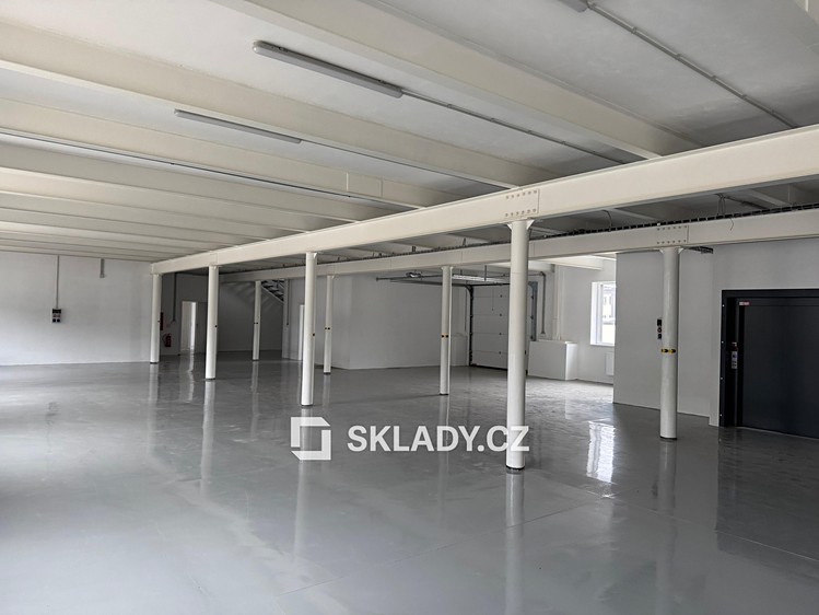 Pronájem skladového prostoru 1 550 m² - foto 4