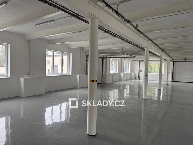 Pronájem skladového prostoru 1 550 m² - foto 8