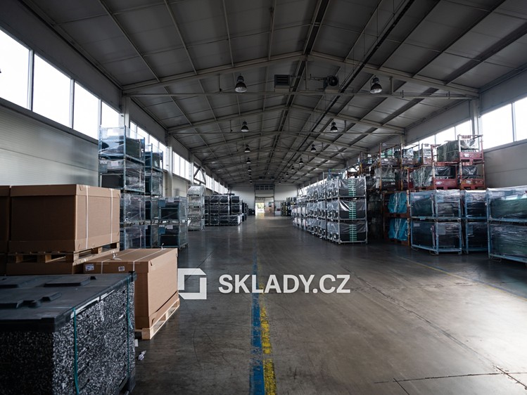 Pronájem skladového prostoru 1 080 m² - foto 8