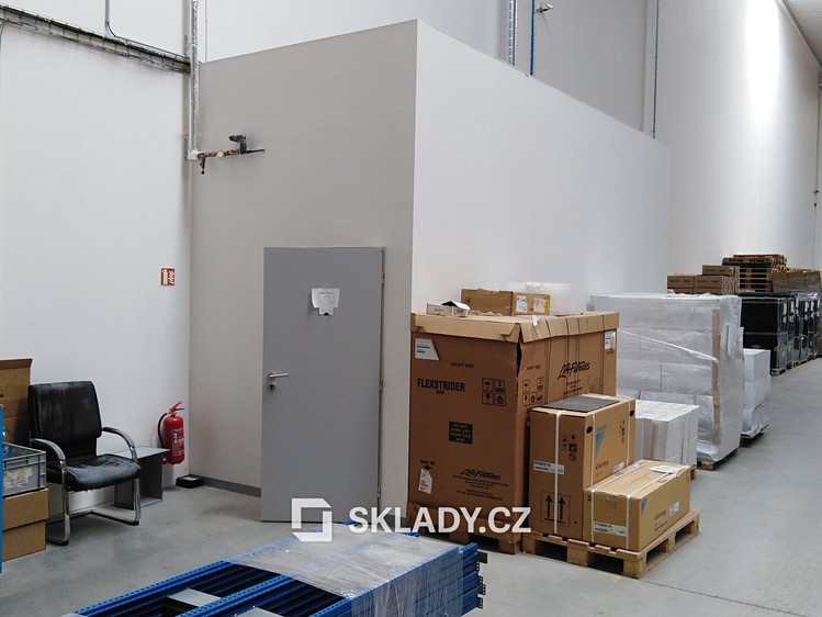 Pronájem skladového prostoru 2 000 m² - foto 3