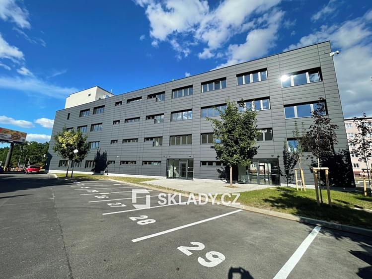 Pronájem kanceláře 50 m² - foto 1