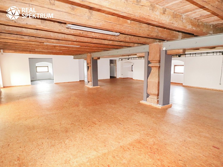 Pronájem skladového prostoru 1 655 m² - foto 3