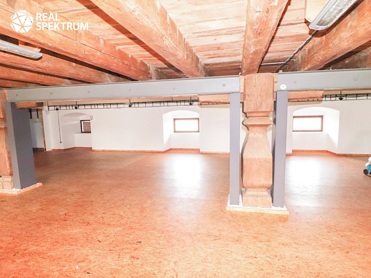 Pronájem skladového prostoru 1 655 m² - foto 6