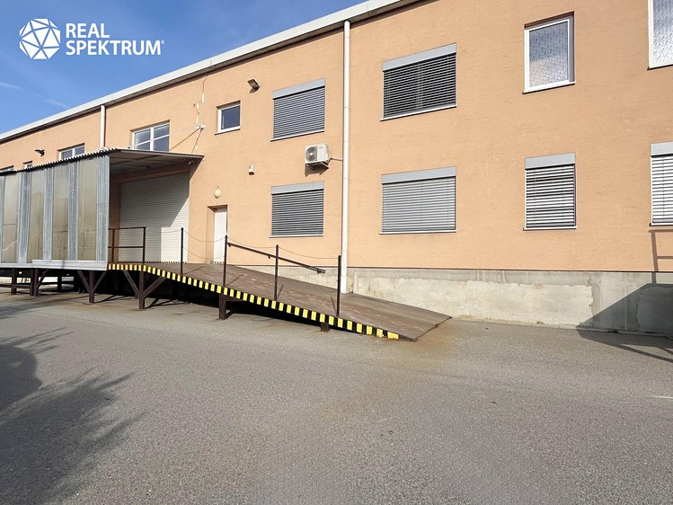 Pronájem skladového prostoru 2 000 m² - foto 6
