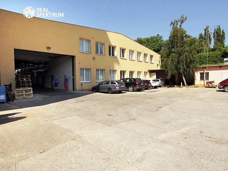 Pronájem výrobní haly, prostoru 3 047 m² - foto 5