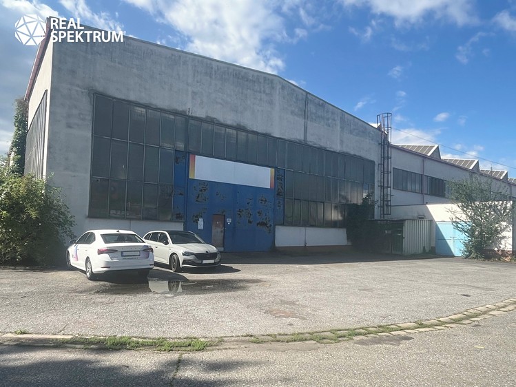 Pronájem výrobní haly, prostoru 1 320 m² - foto 8