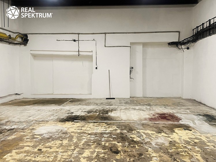 Pronájem výrobní haly, prostoru 698 m² - foto 2