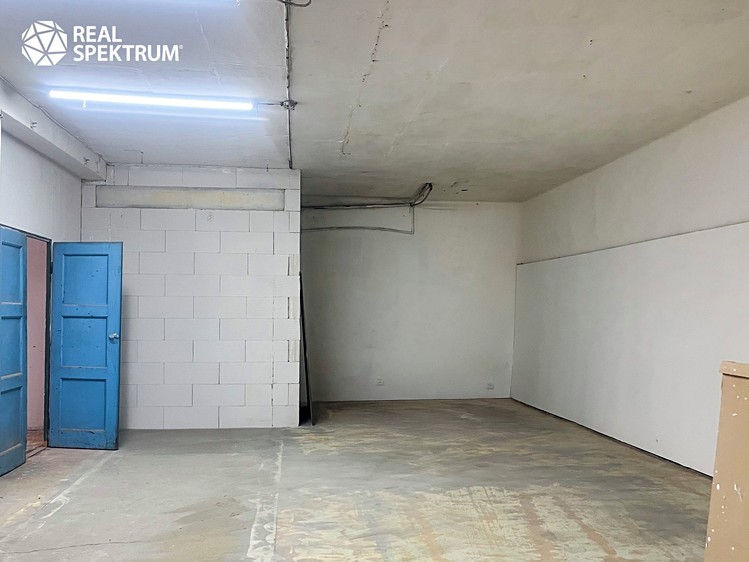 Pronájem výrobní haly, prostoru 698 m² - foto 7
