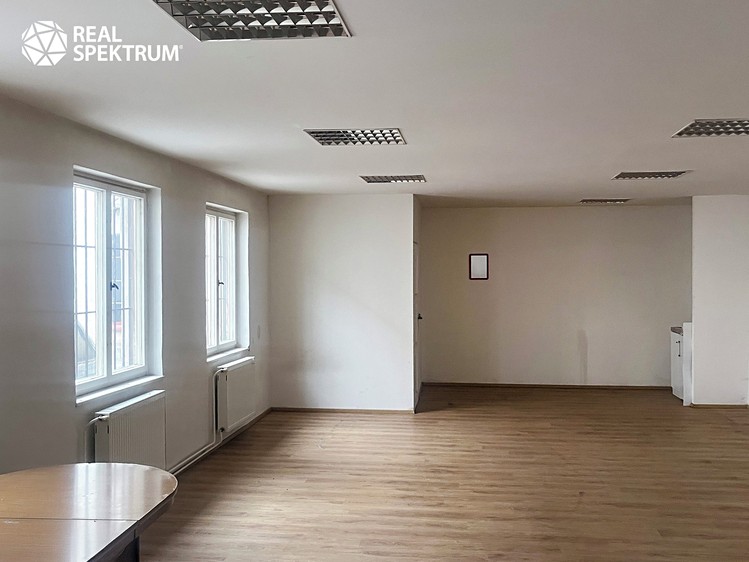 Pronájem kanceláře 301 m² - foto 4