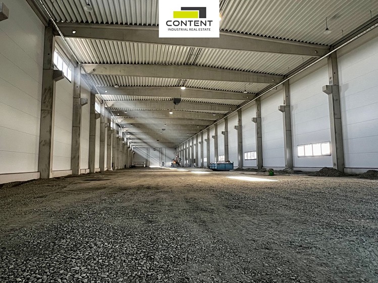Pronájem skladového prostoru 2 592 m² - foto 4