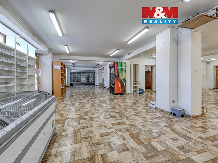 Pronájem obchodního prostoru 220 m² - foto 1
