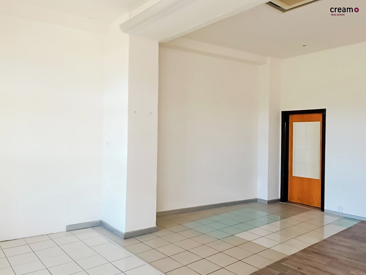 Pronájem obchodního prostoru 50 m² - foto 4