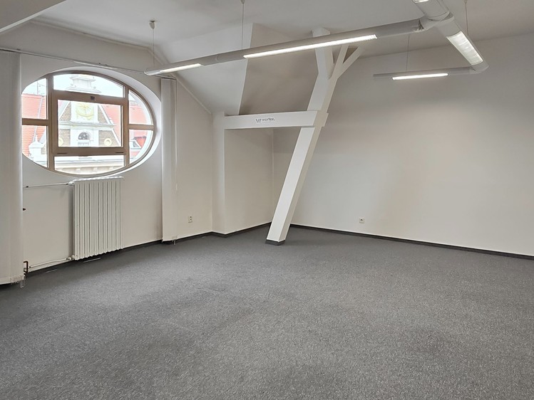 Pronájem kanceláře 29 m² - foto 4