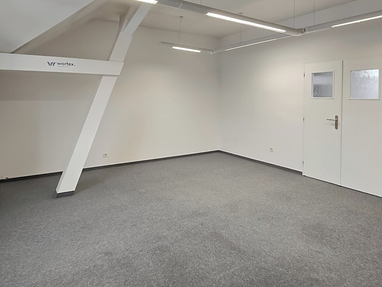 Pronájem kanceláře 29 m² - foto 5