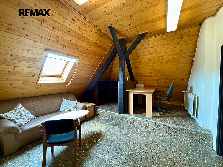 Pronájem kanceláře 52 m² - foto 4