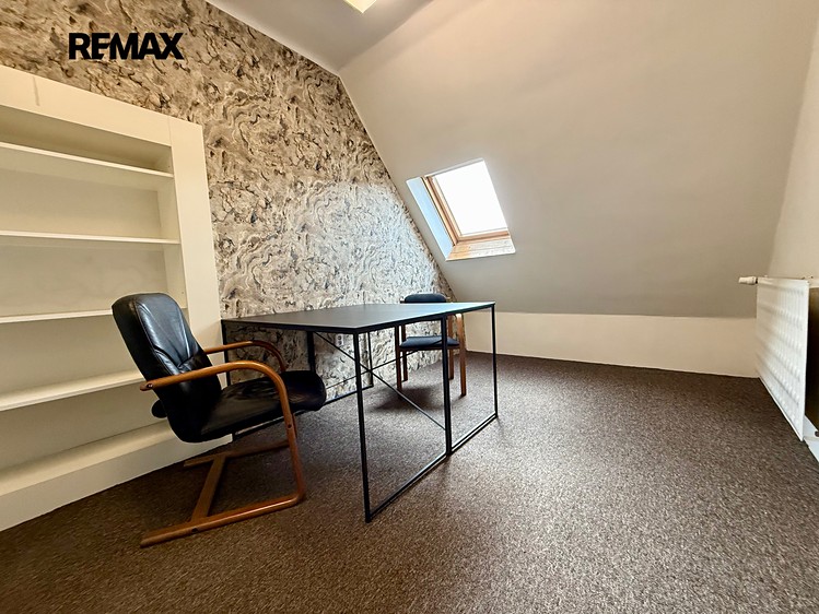 Pronájem kanceláře 52 m² - foto 7