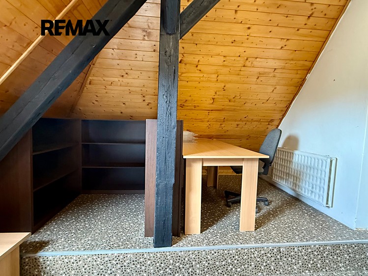 Pronájem kanceláře 52 m² - foto 8