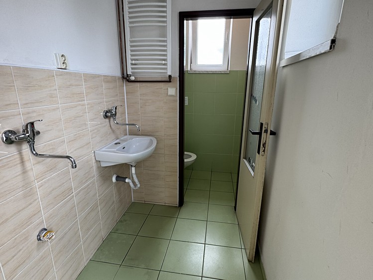 Prodej specifického typu nemovitosti 3 882 m² - foto 7