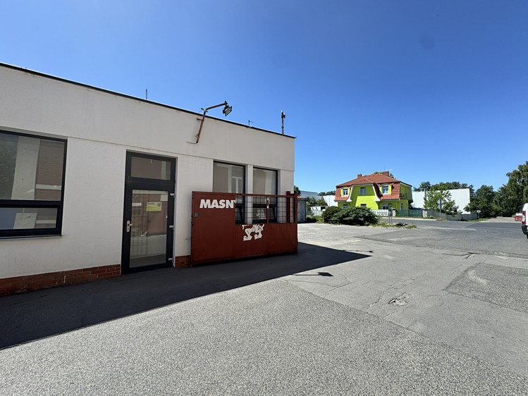 Prodej specifického typu nemovitosti 3 882 m² - foto 5