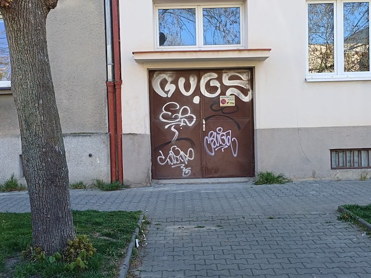 Prodej garáže 16 m² - foto 2