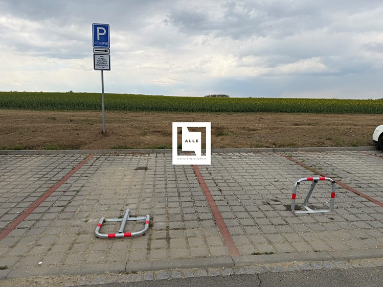Prodej specifického typu nemovitosti 13 m² - foto 2