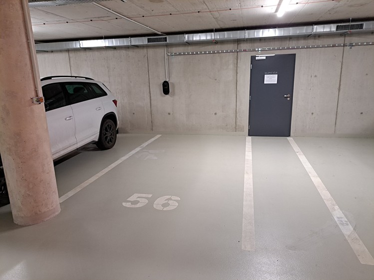 Prodej garážového stání 13 m² - foto 1