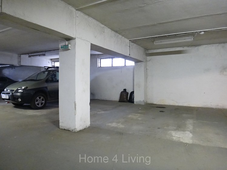 Prodej garážového stání 20 m² - foto 2