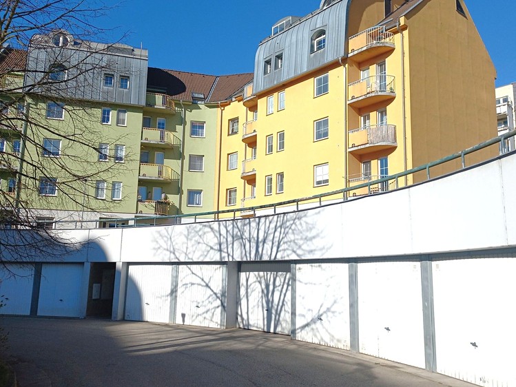 Prodej garážového stání 13 m² - foto 1