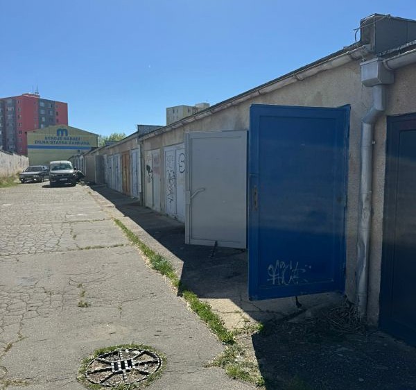 Prodej garáže 18 m² - foto 3