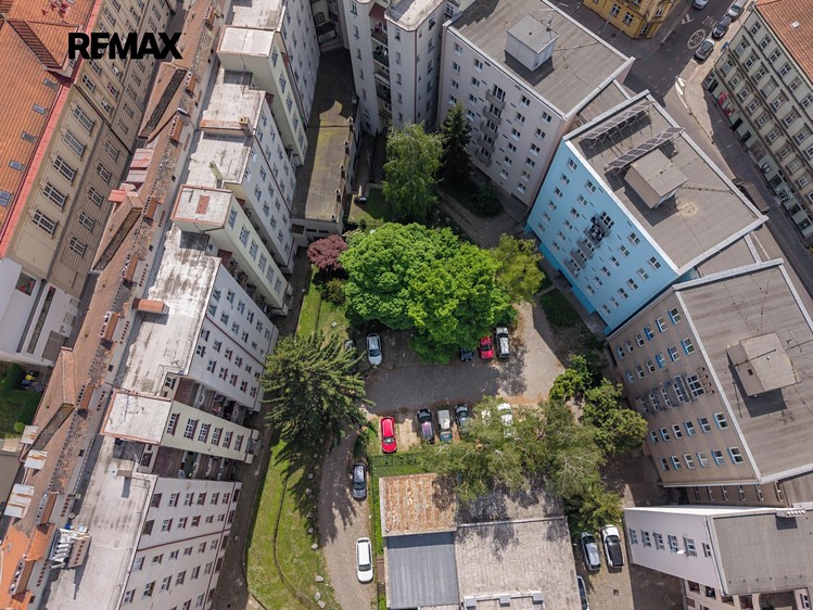 Prodej podílu 1/62 garážového stání 12 m² - foto 7