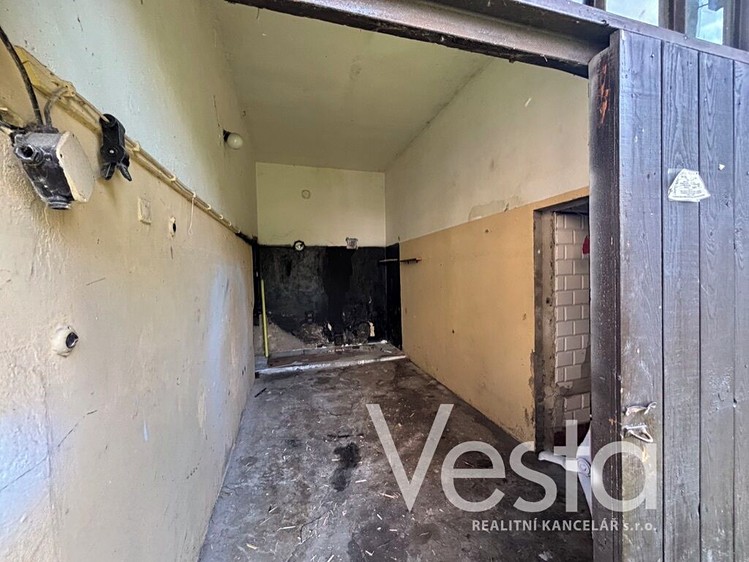 Prodej garáže 82 m² - foto 3