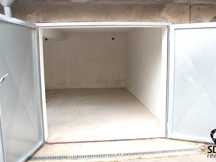 Prodej garáže 17 m² - foto 1